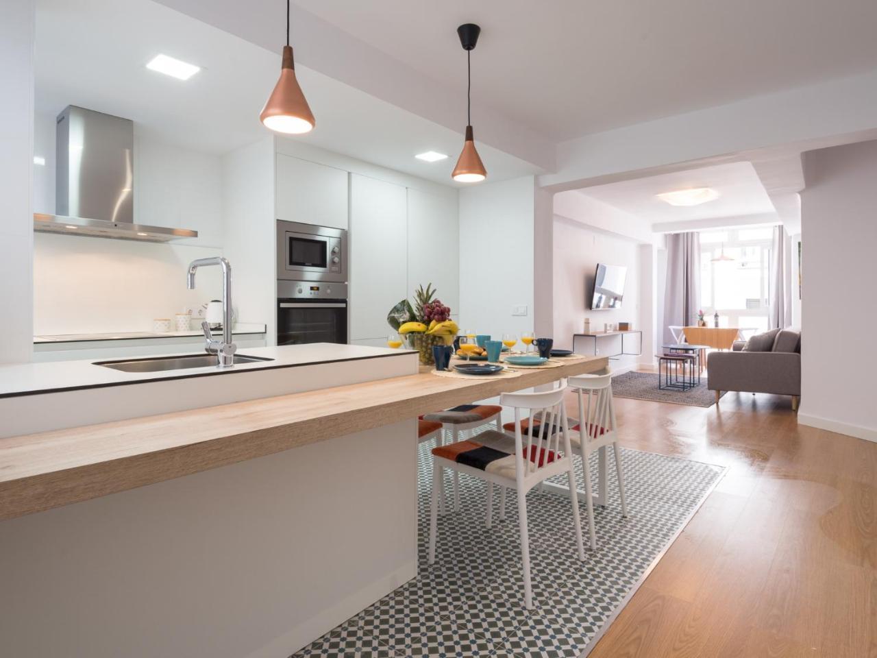 Centrico Apartamento 2 Dorm Малага Экстерьер фото