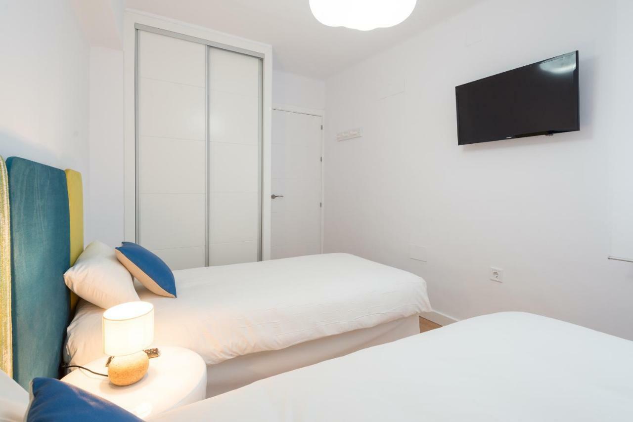 Centrico Apartamento 2 Dorm Малага Экстерьер фото
